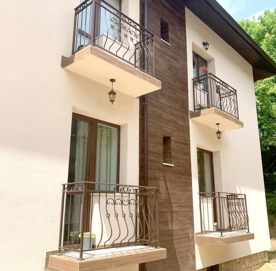 Апартамент Ели Pleven Ngoại thất bức ảnh